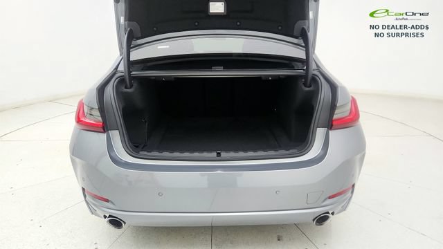 Used 2023 BMW 330i Sedan w/ Driving Assistance Package RWD image 32