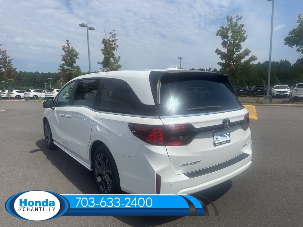 New 2027 Honda Odyssey Touring image 5