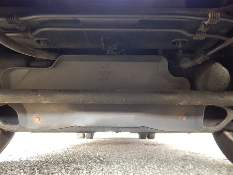 Used 2010 Chevrolet Express 3500 Extended RWD image 40