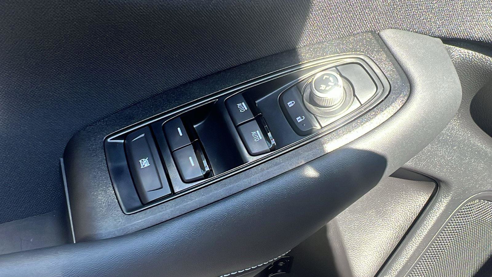 Certified 2025 Subaru Outback Premium image 10