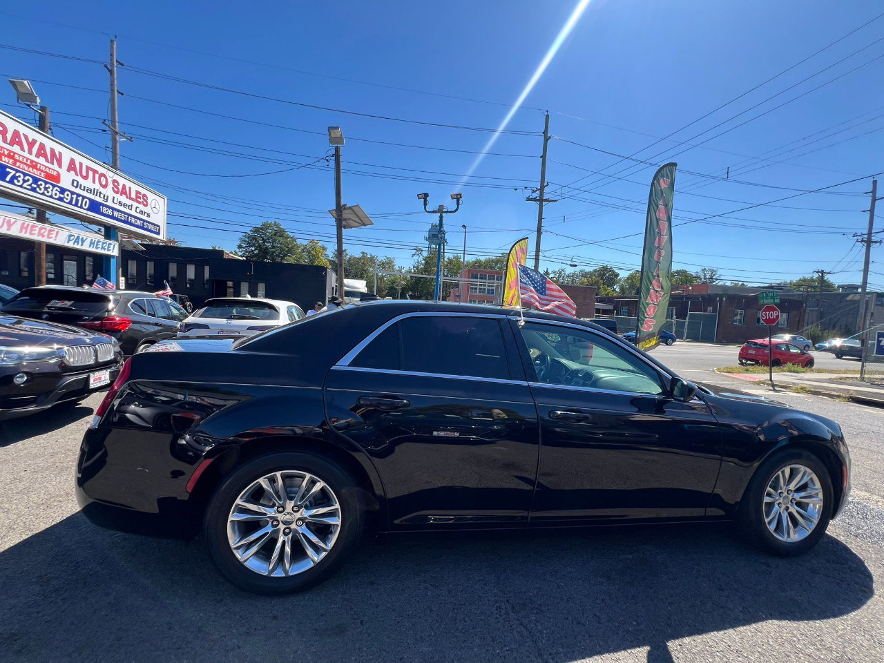 Used 2017 Chrysler 300 Limited image 11