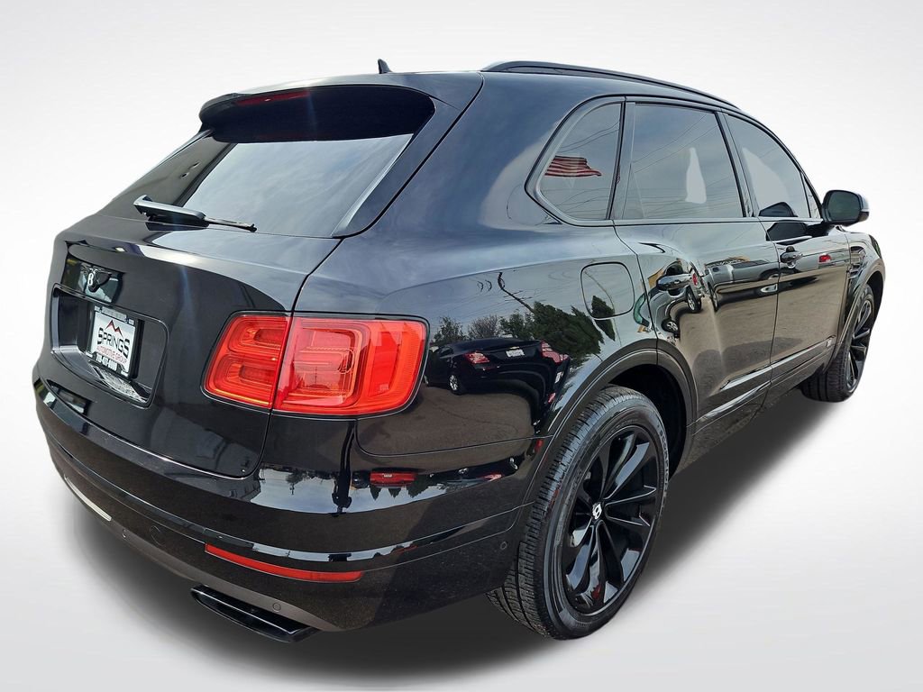 Used 2017 Bentley Bentayga image 5