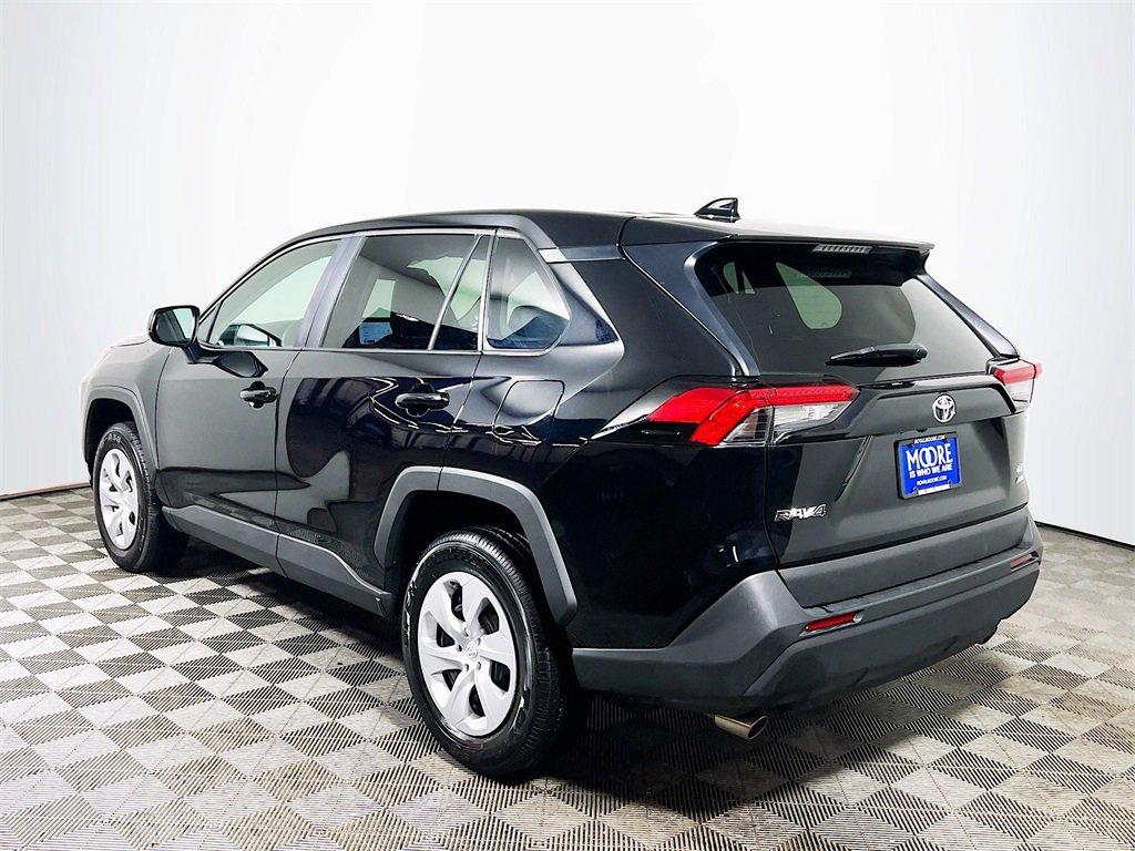 Certified 2025 Toyota RAV4 LE image 6