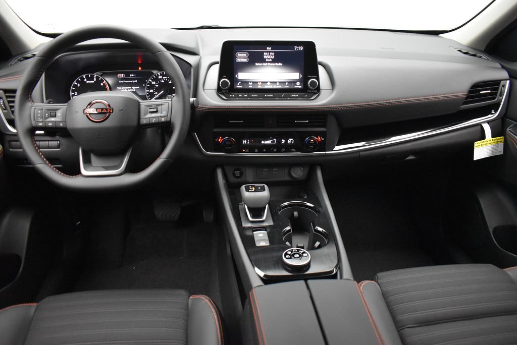 New 2026 Nissan Rogue SV AWD/4WD image 27