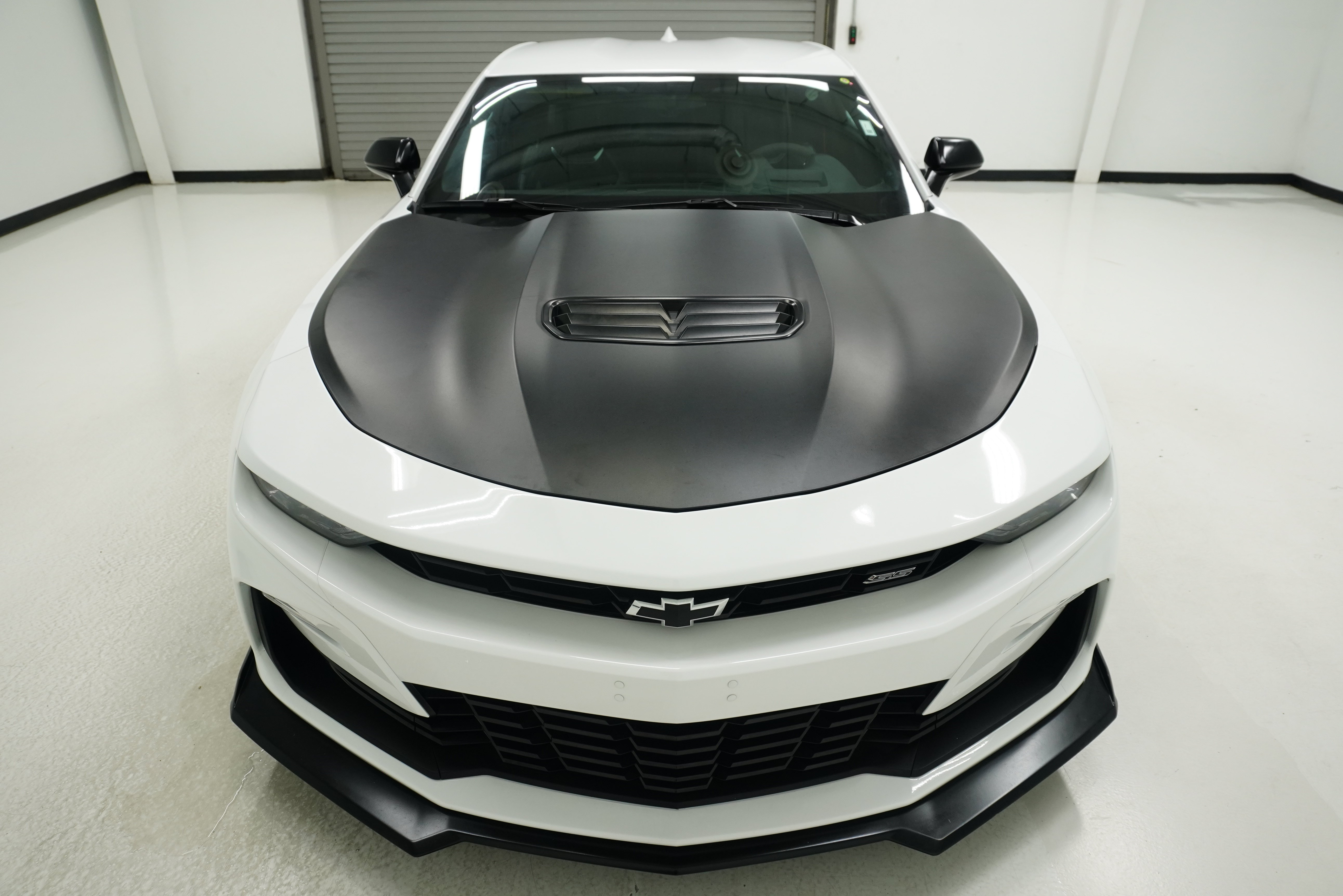 Used 2022 Chevrolet Camaro SS RWD image 2