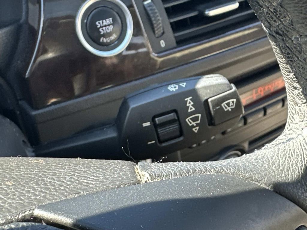 Used 2010 BMW 328i Sedan image 24