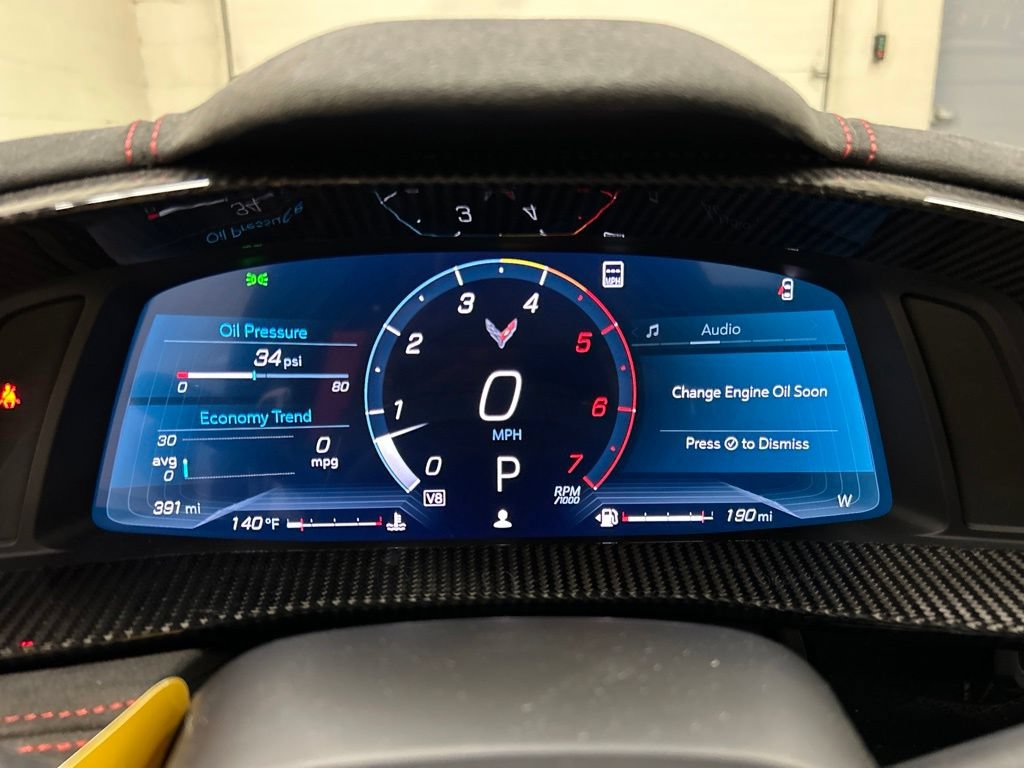 Used 2023 Chevrolet Corvette Stingray Premium Conv w/ Z51 Performance Package RWD image 17