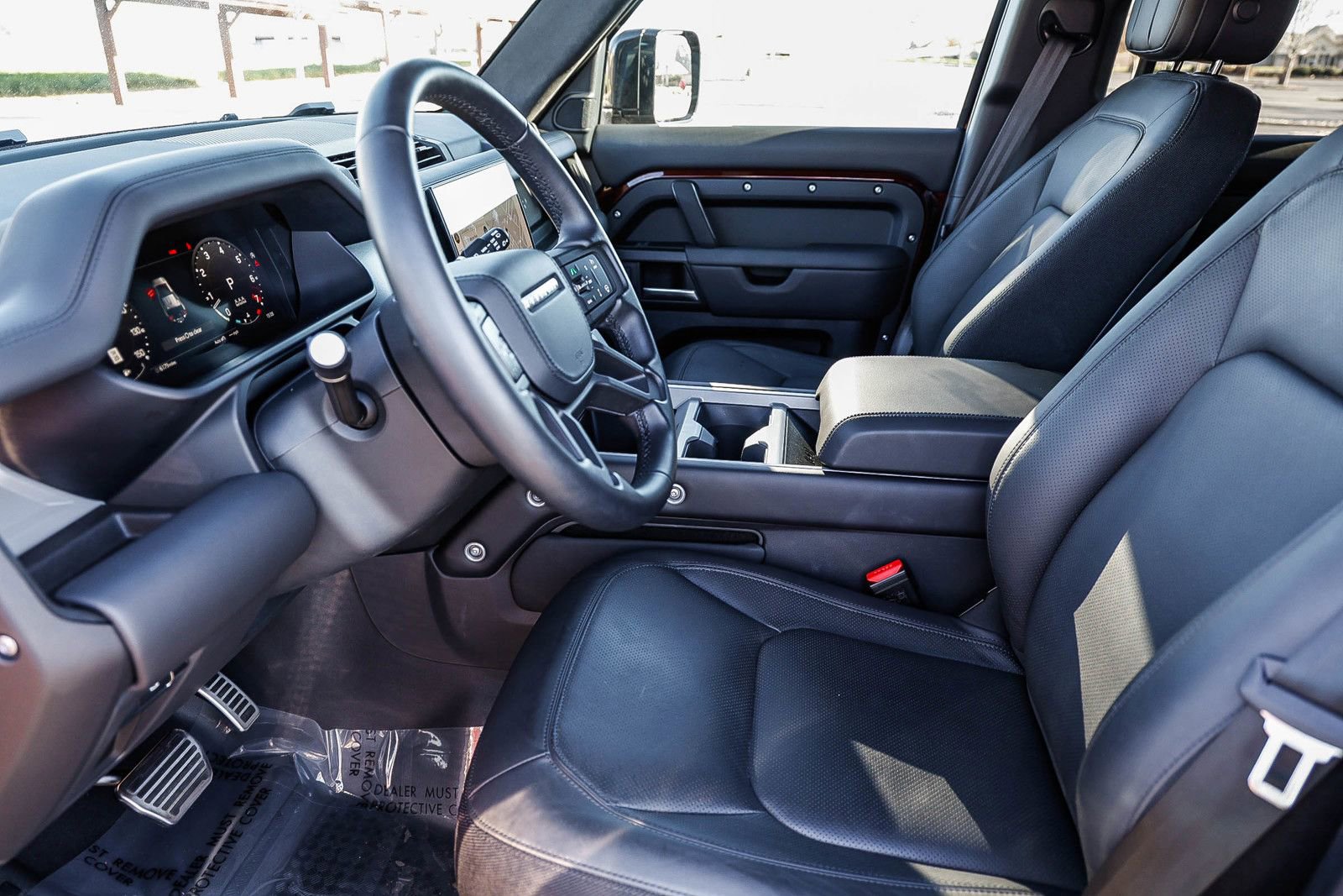 Used 2025 Land Rover Defender 110 Sedona Red Edition image 19