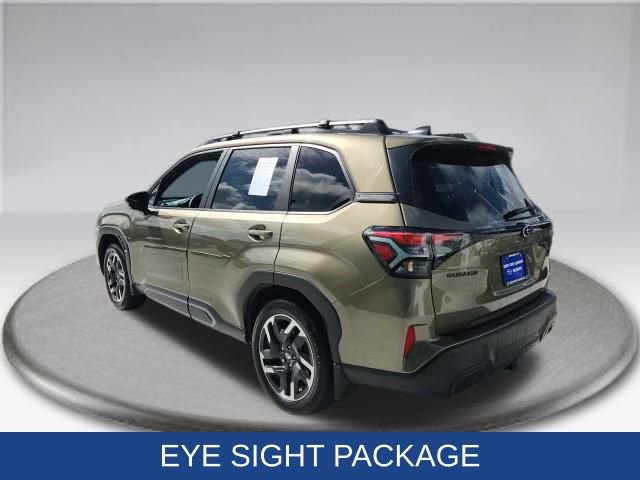 Used 2025 Subaru Forester Limited image 18
