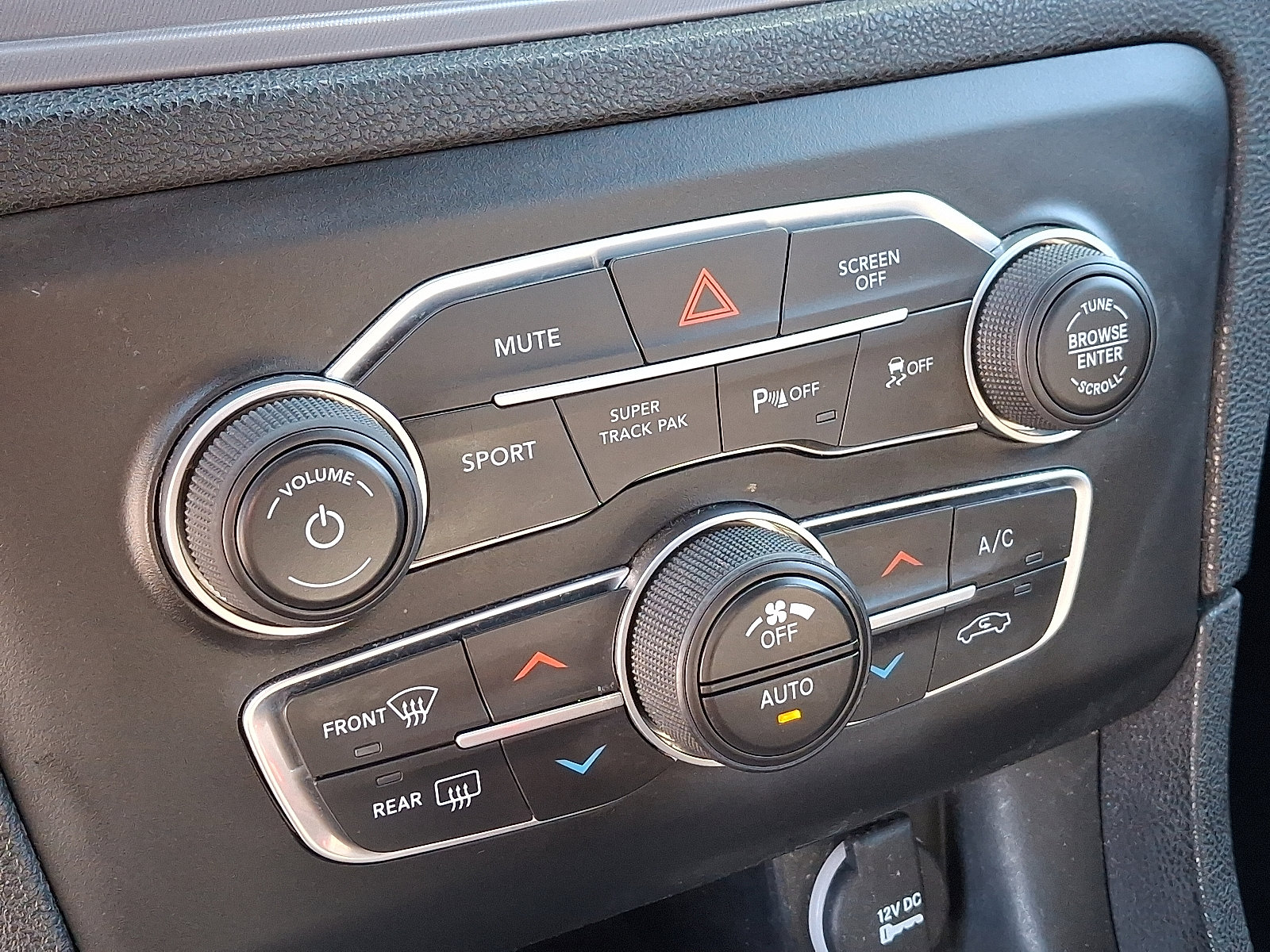 Used 2023 Dodge Charger GT image 16