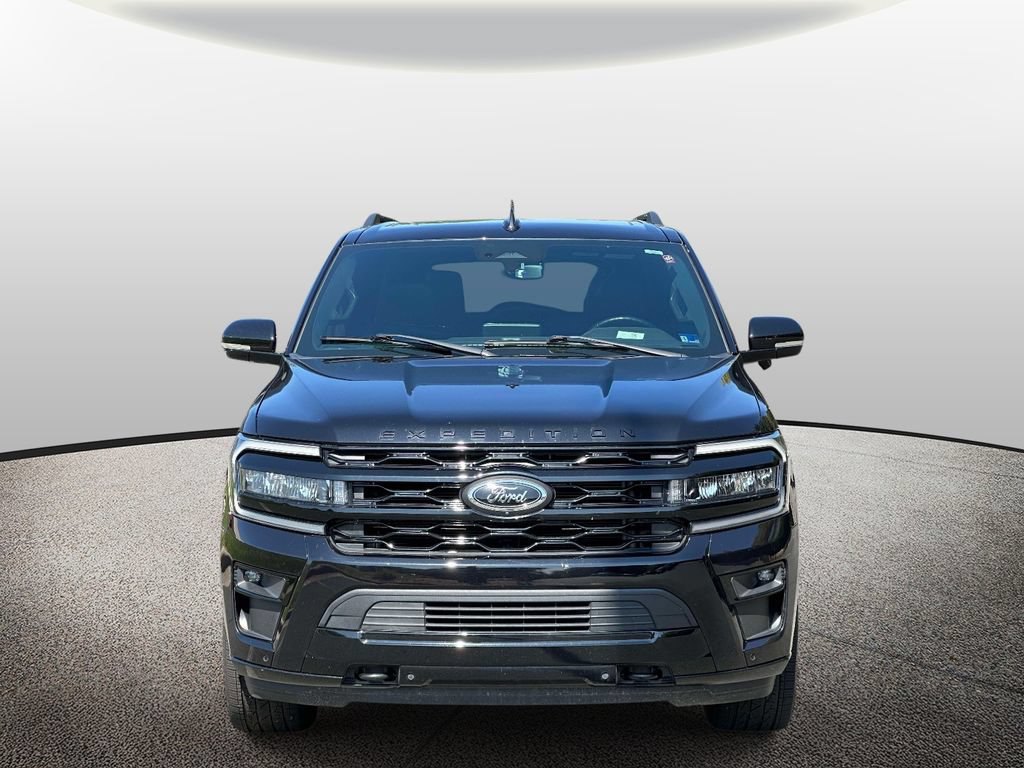 Used 2023 Ford Expedition Max Limited AWD/4WD image 6