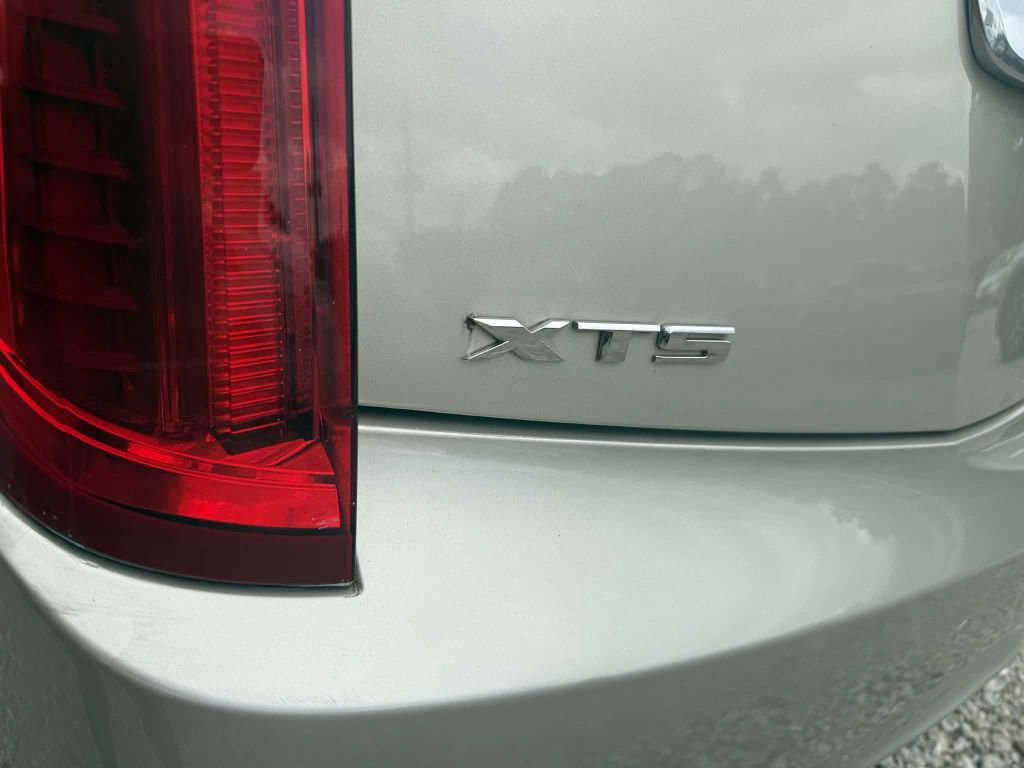Used 2014 Cadillac XTS Premium FWD image 33