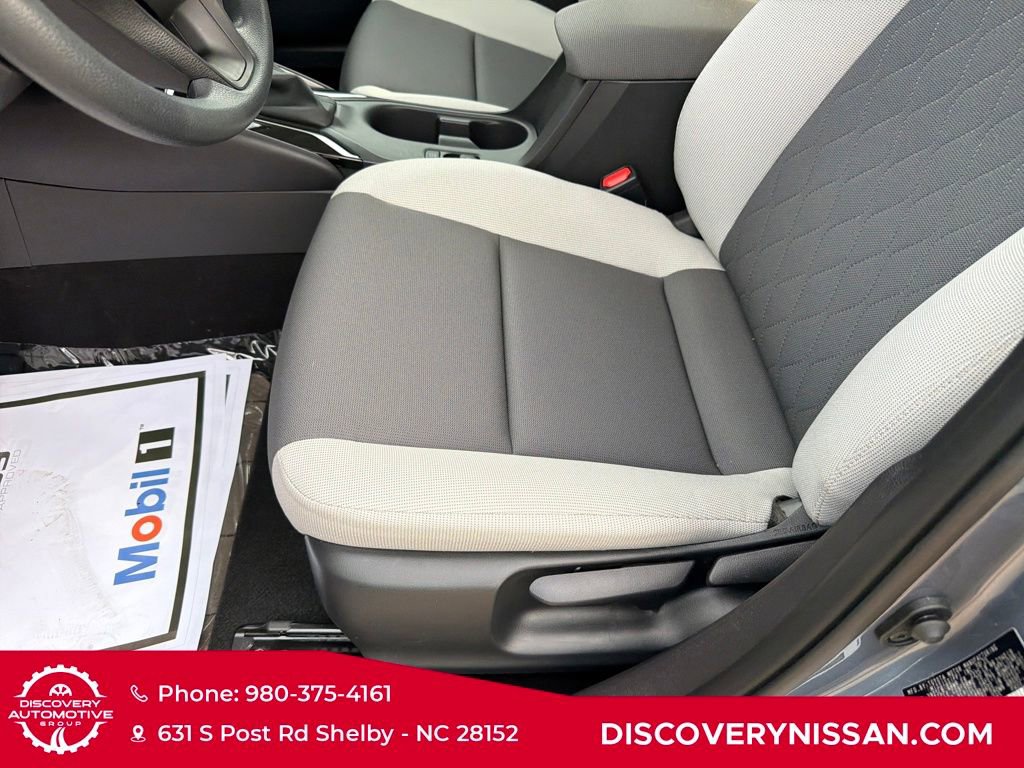 Used 2026 Toyota Corolla LE image 13