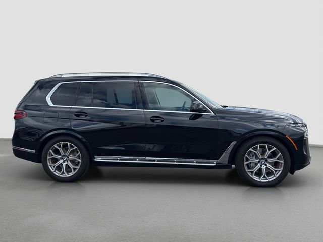 Used 2024 BMW X7 xDrive40i image 7