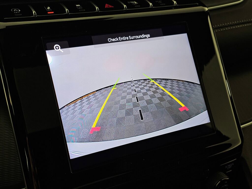 New 2025 Jeep Grand Cherokee Laredo X w/ Trailer Tow Package image 22