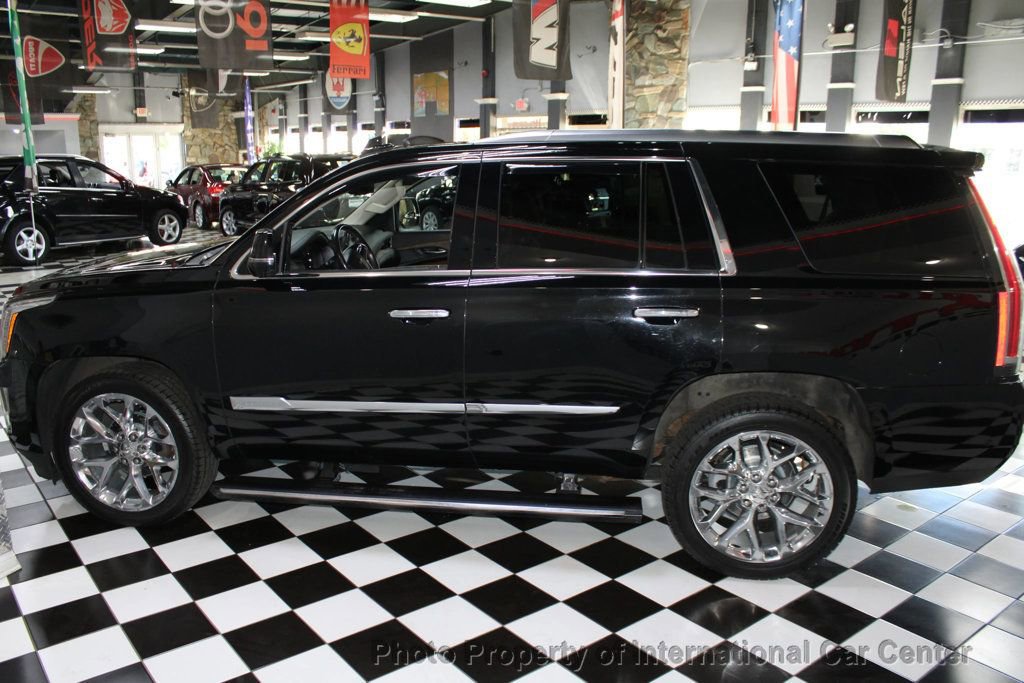 Used 2017 Cadillac Escalade Premium Luxury image 7