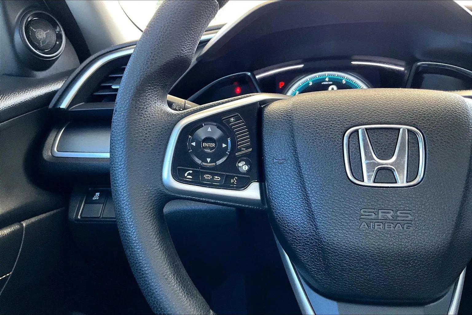 Used 2017 Honda Civic EX image 10