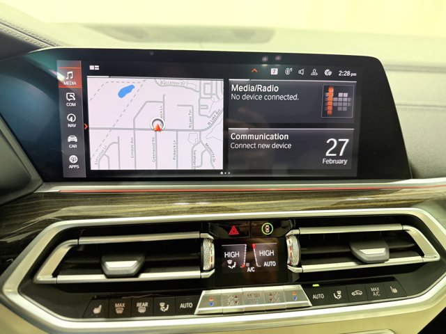 Used 2019 BMW X5 xDrive40i w/ Convenience Package AWD/4WD image 18