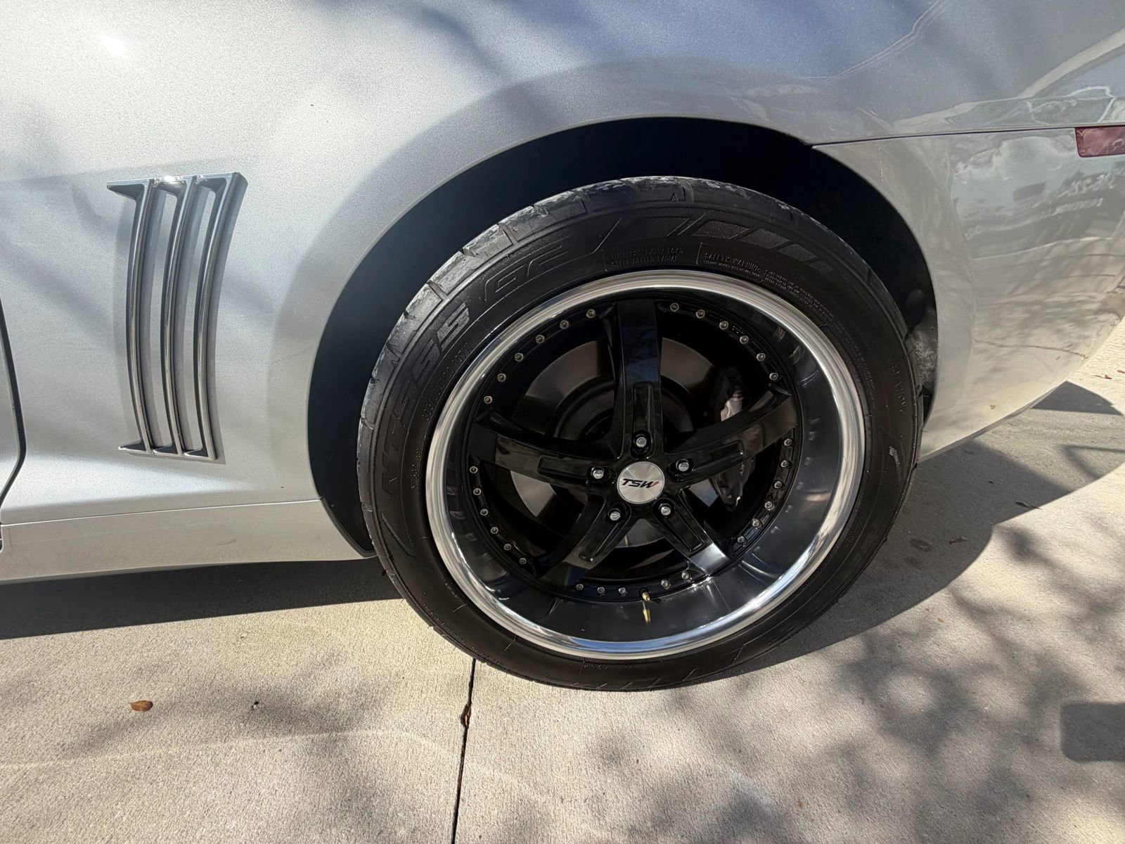 Used 2010 Chevrolet Camaro SS w/ RS Package image 8