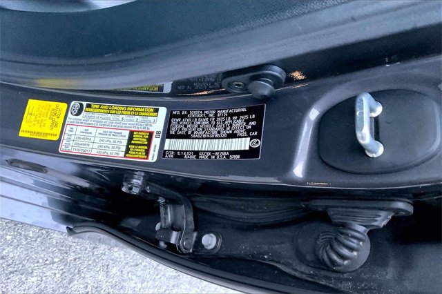 Used 2025 Lexus ES 350 350 image 21