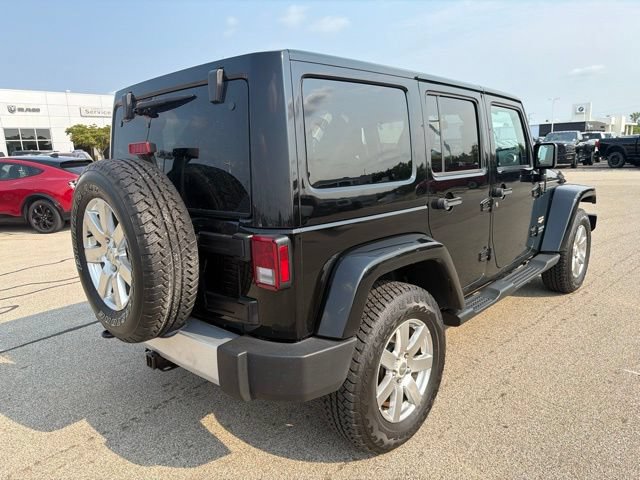Used 2015 Jeep Wrangler Unlimited Sahara w/ Dual Top Group AWD/4WD image 3