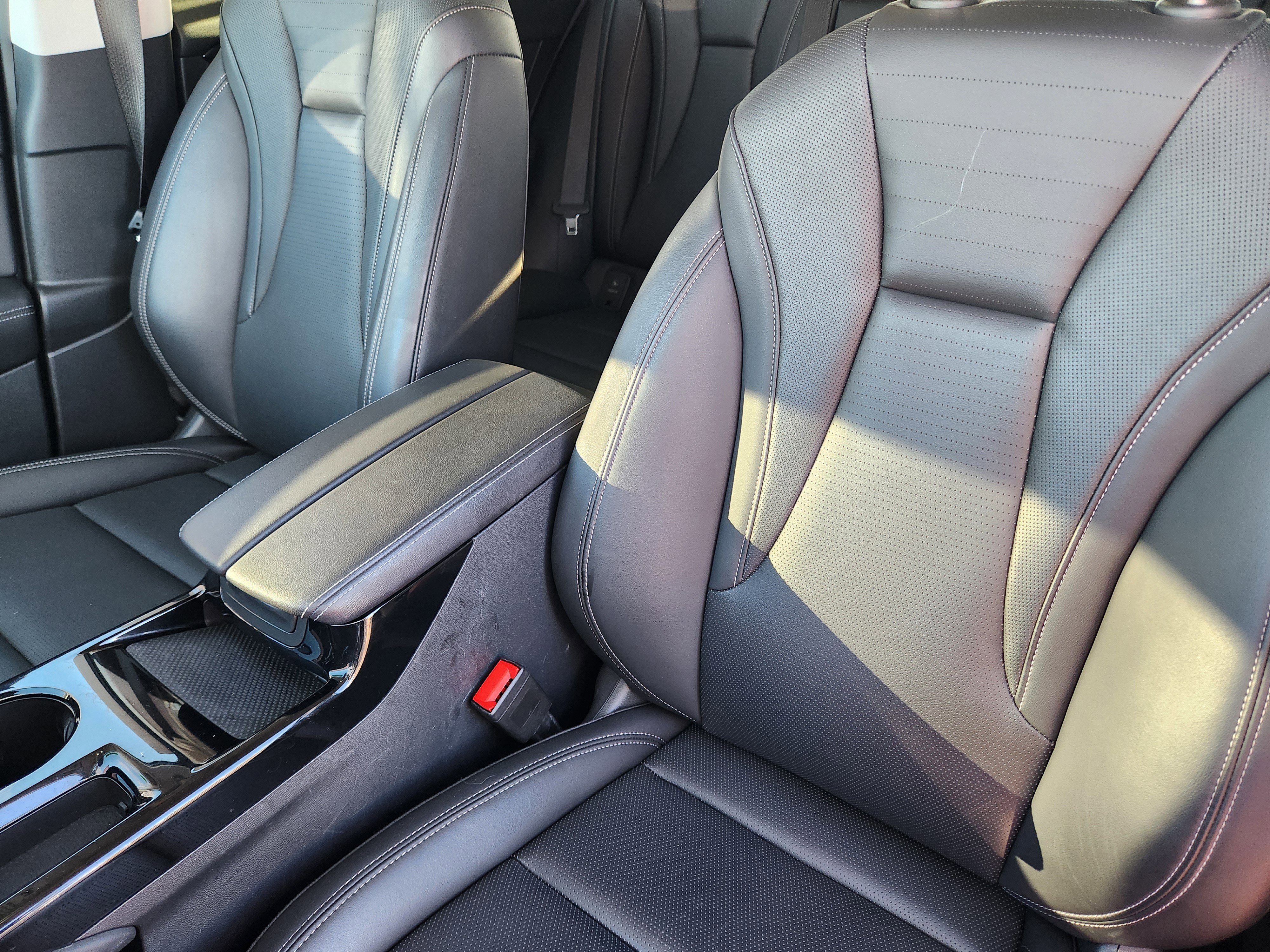 Certified 2025 Buick Envision Preferred image 13