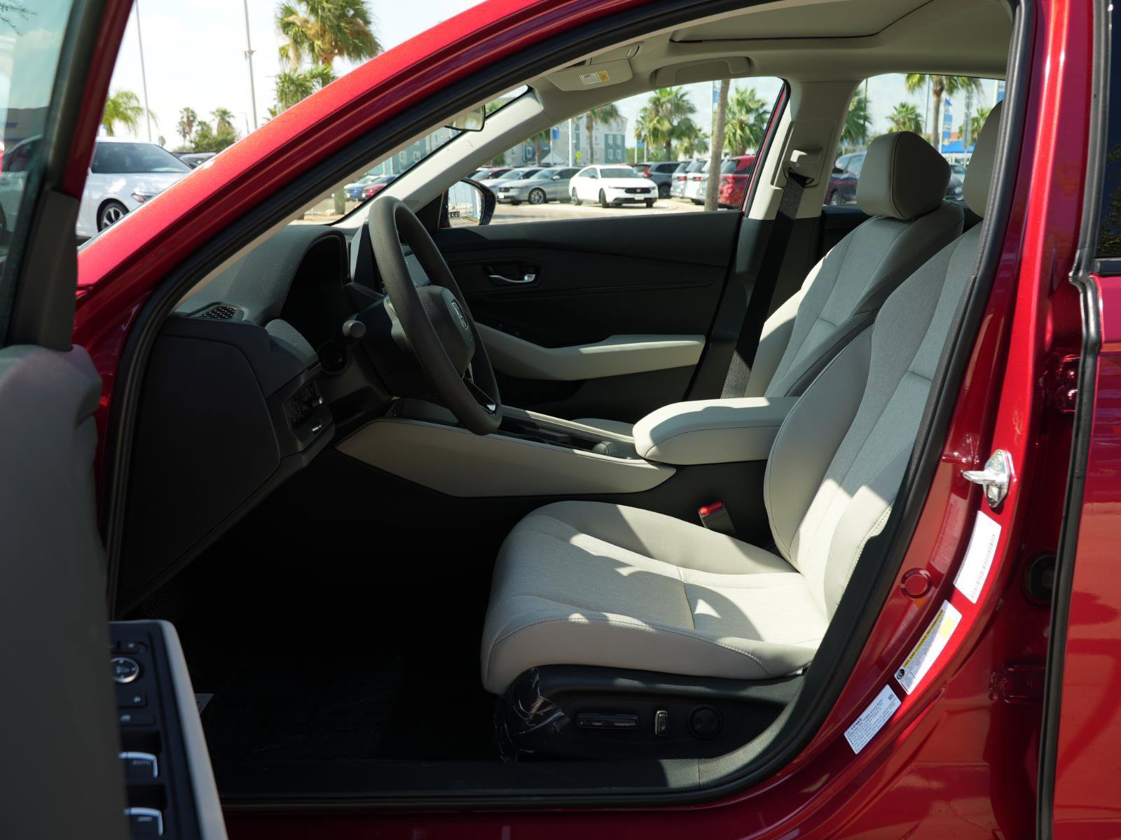 New 2025 Honda Accord SE image 16