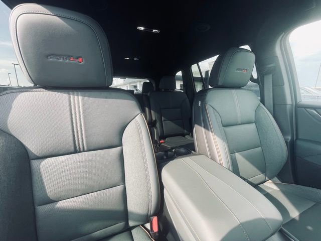 New 2026 GMC Acadia AT4 image 32