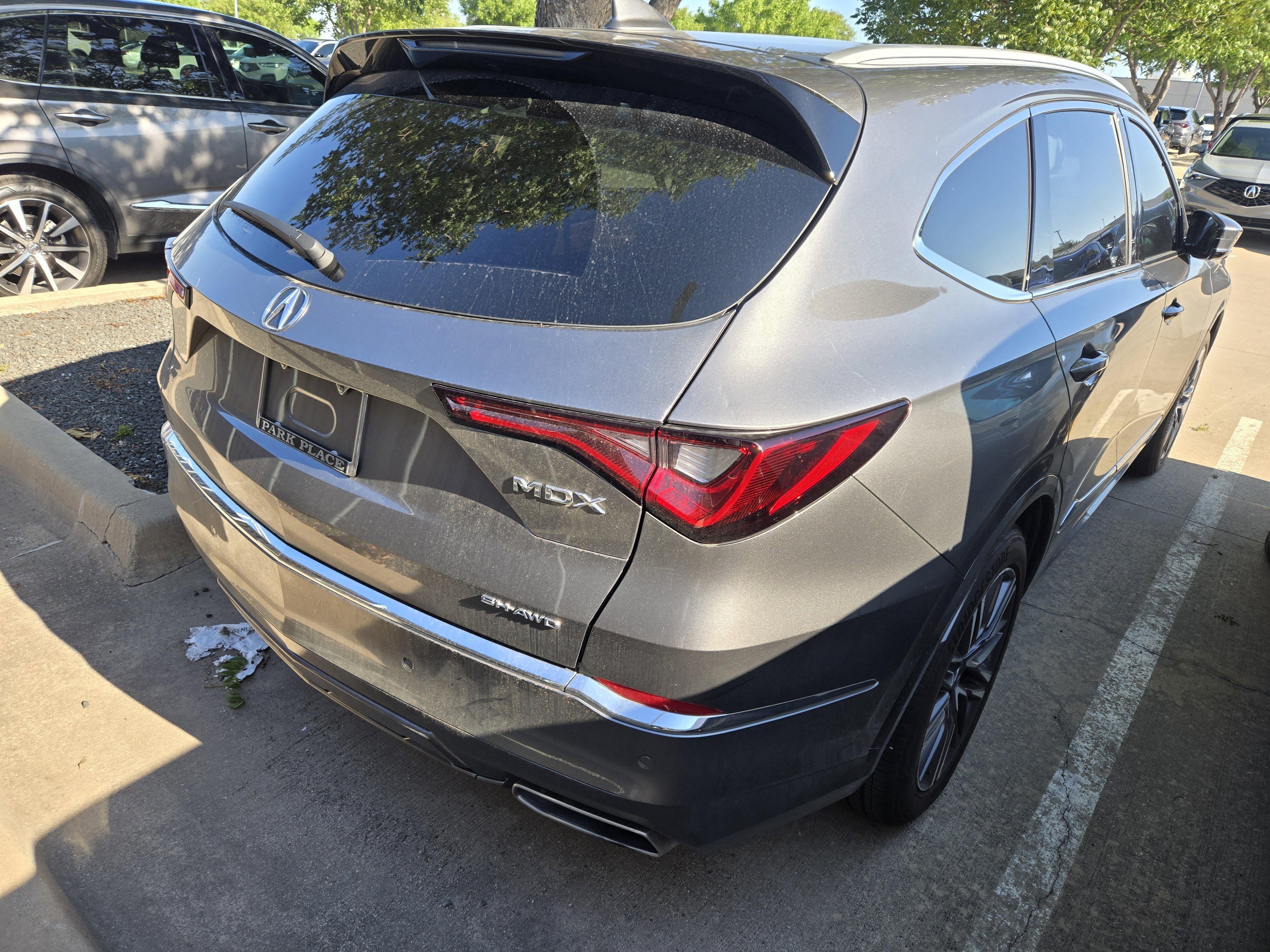 Certified 2025 Acura MDX SH-AWD w/ Advance Package image 6