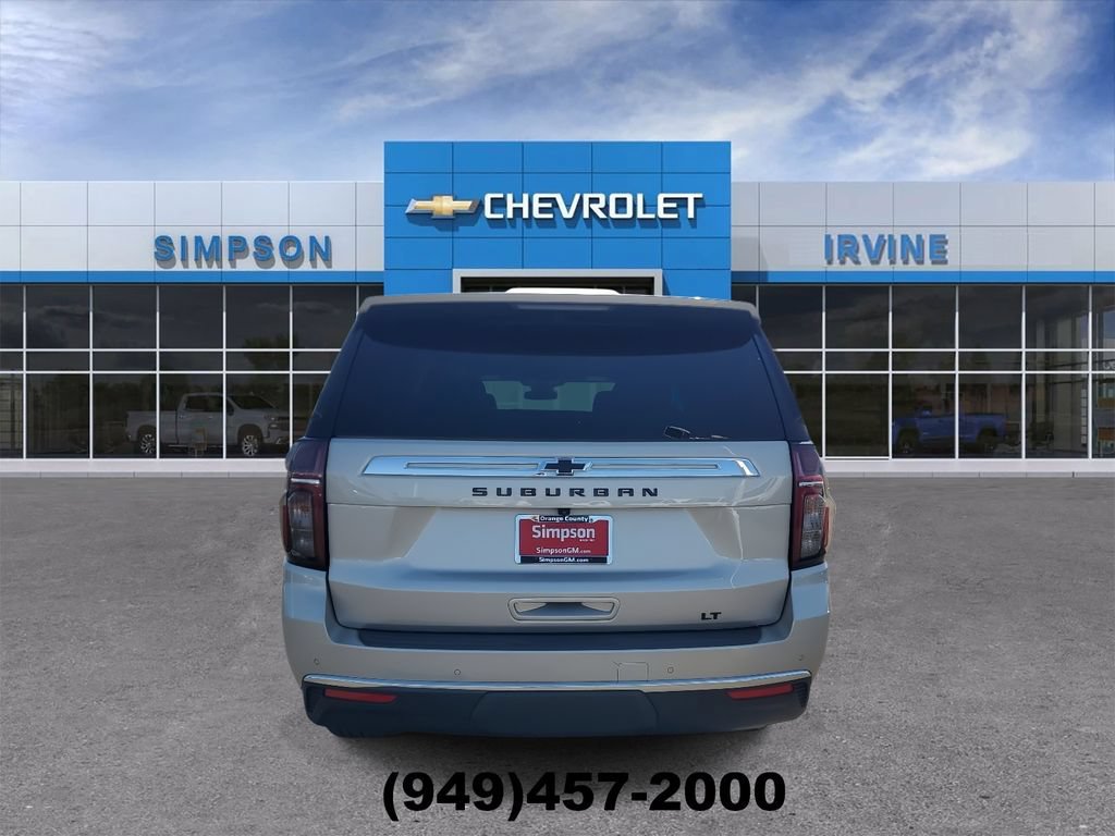 Used 2023 Chevrolet Suburban LT w/ Luxury Package AWD/4WD image 7