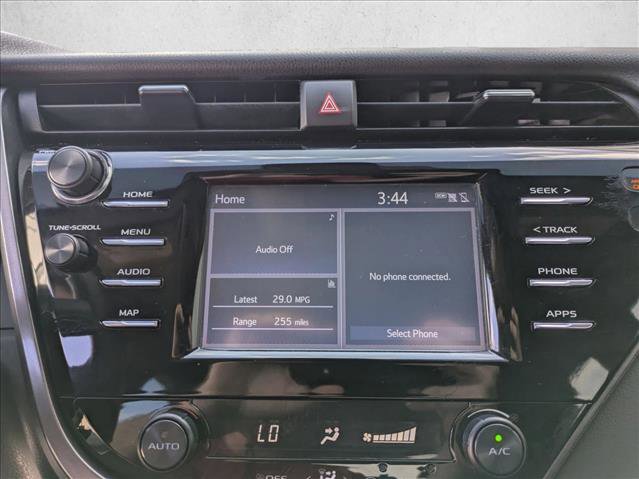Used 2019 Toyota Camry SE image 14