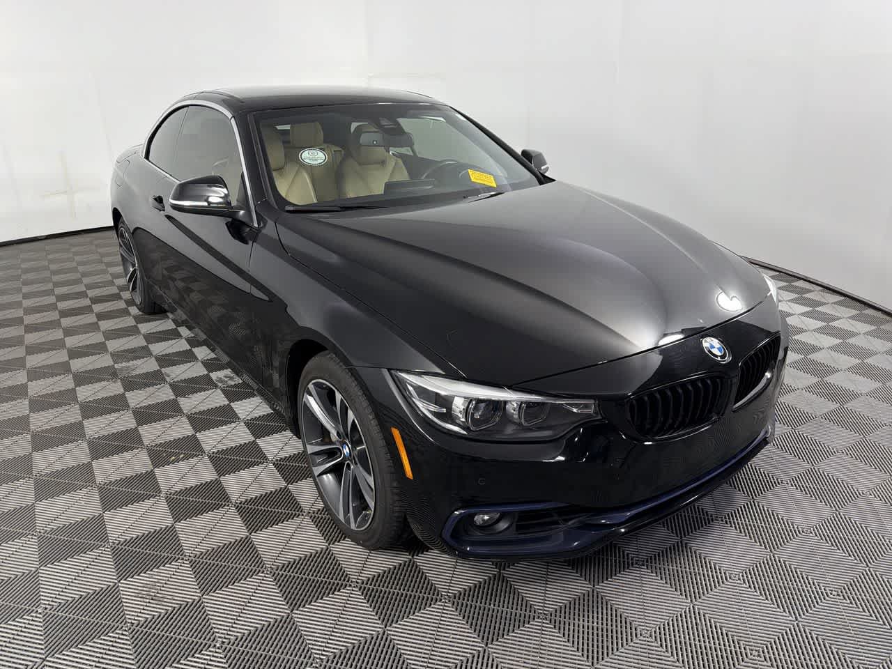 Used 2020 BMW 440i xDrive Convertible AWD/4WD image 2