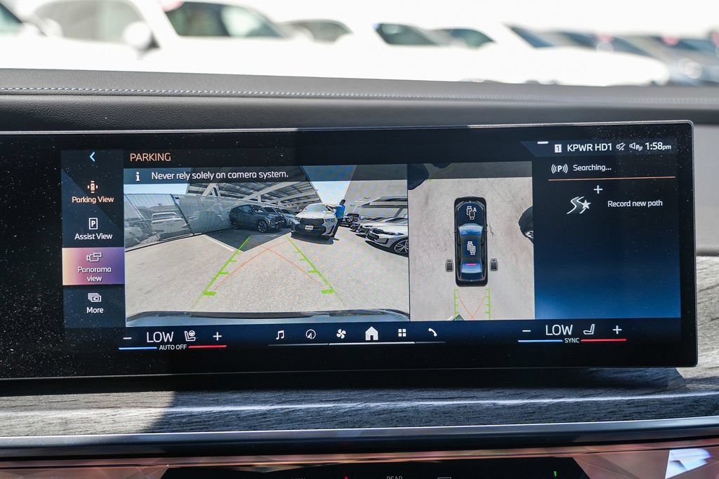 Used 2023 BMW i7 xDrive60 AWD/4WD image 24