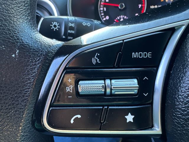 Used 2023 Kia Forte LXS image 25