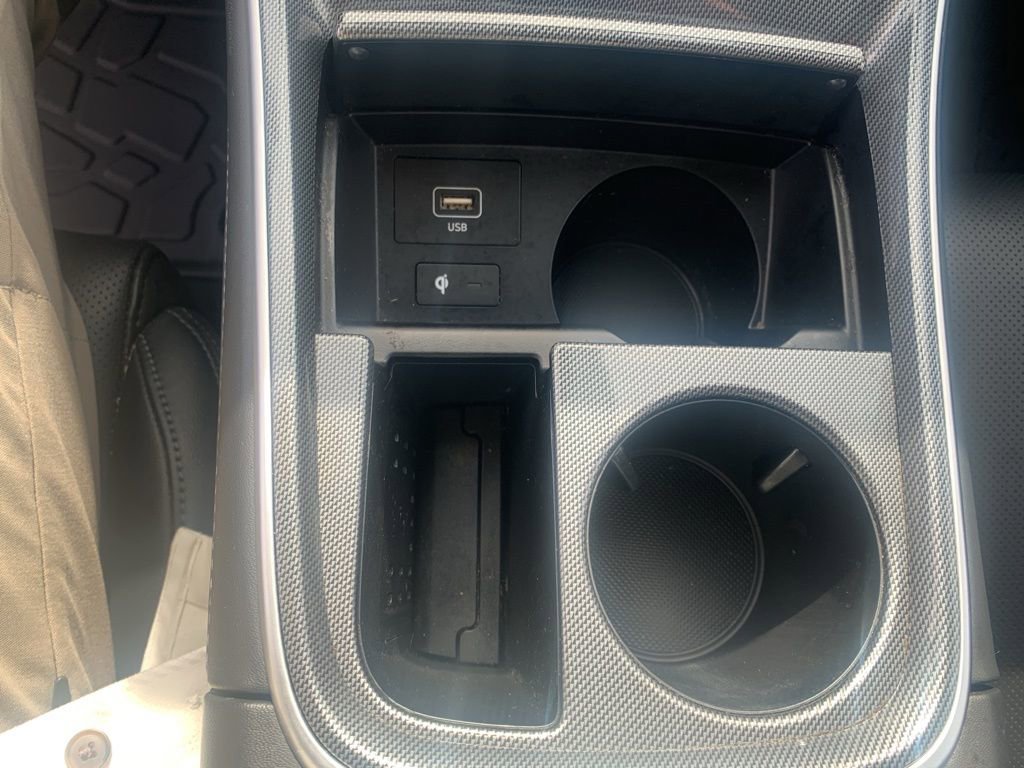 Certified 2023 Hyundai Santa Fe SEL w/ Premium Package image 29