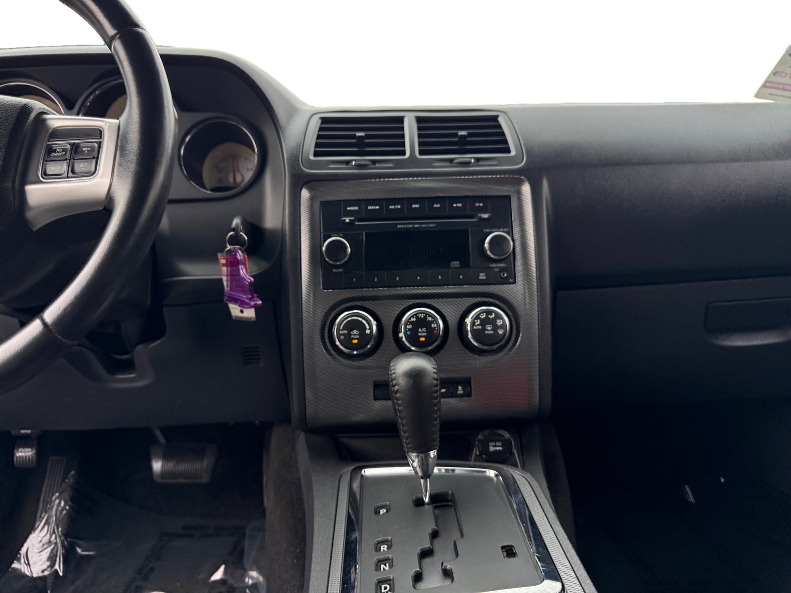 Used 2012 Dodge Challenger R/T RWD image 11