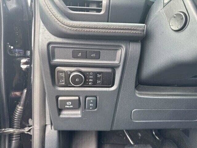 Used 2024 Ford Expedition Max Platinum image 32