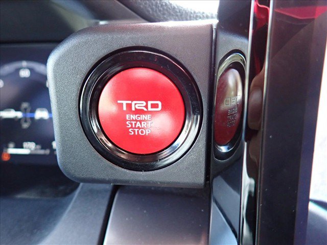 Certified 2025 Toyota Tacoma TRD Sport w/ TRD Sport Premium Package AWD/4WD image 24