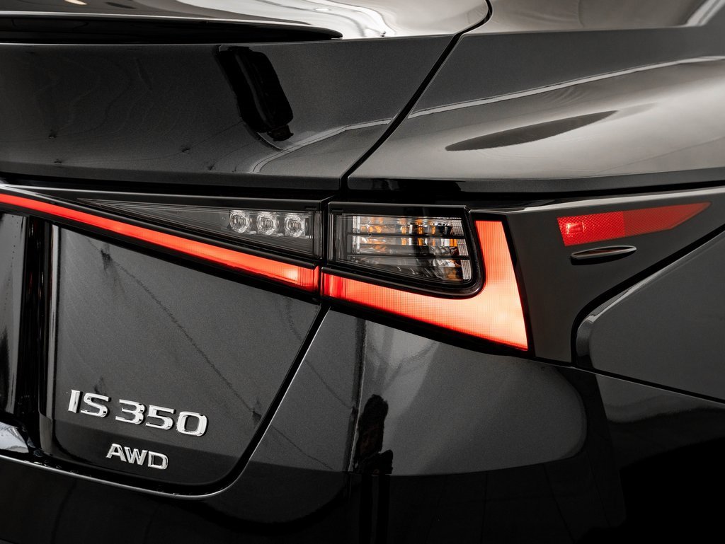 New 2025 Lexus IS 350 F Sport image 9