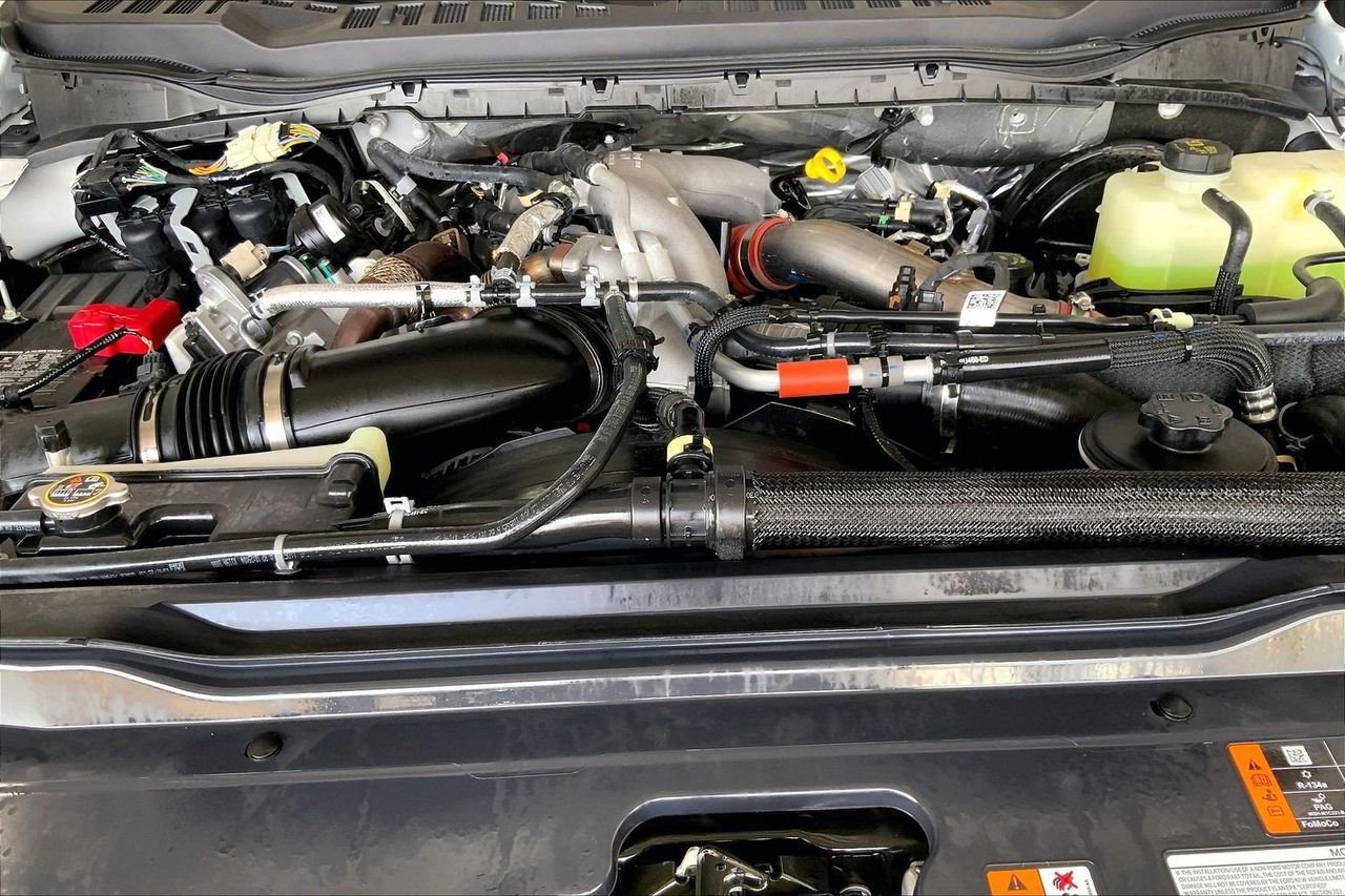 Certified 2025 Ford F350 King Ranch image 9