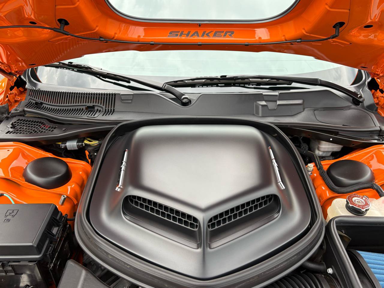 Used 2014 Dodge Challenger R/T RWD image 19