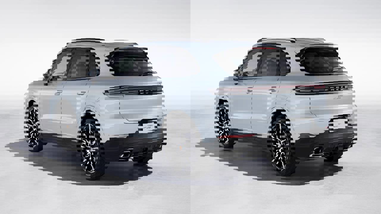 New 2026 Porsche Cayenne AWD/4WD image 3