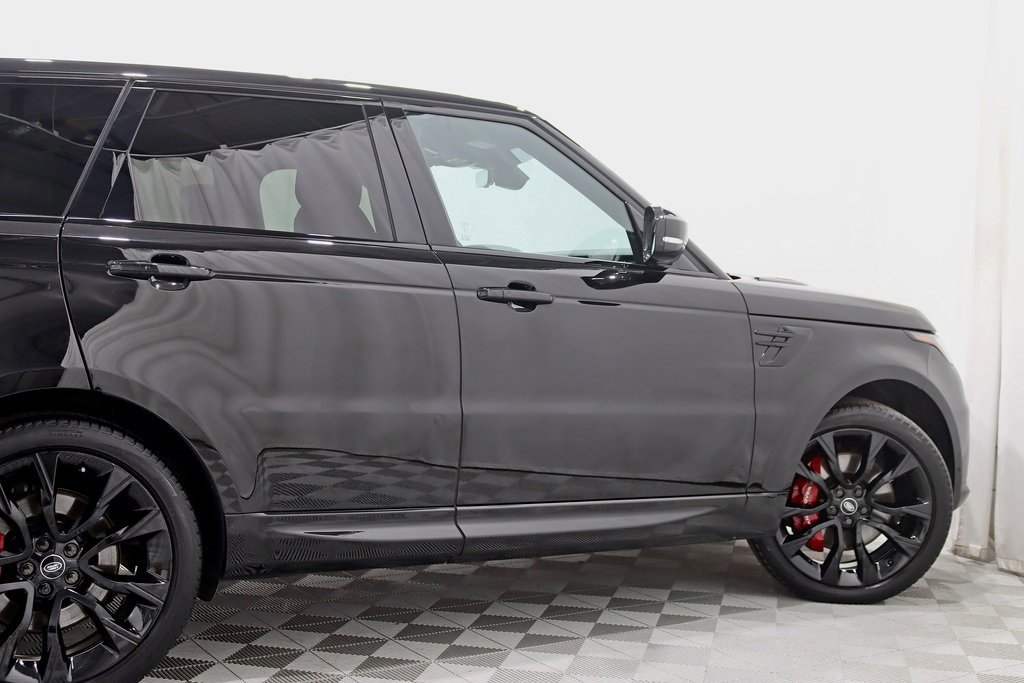 Used 2022 Land Rover Range Rover Sport HST image 10