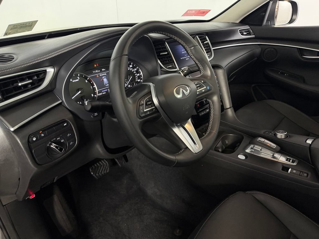 Used 2025 INFINITI QX50 Luxe AWD/4WD image 21