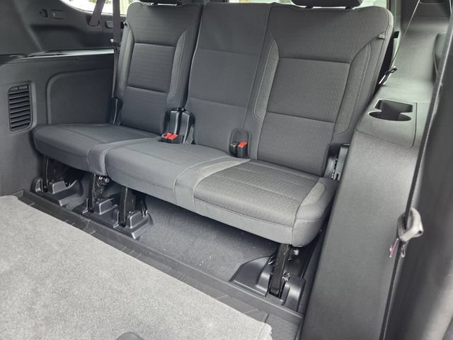 New 2026 Chevrolet Suburban LS w/ LS Custom Edition RWD image 7