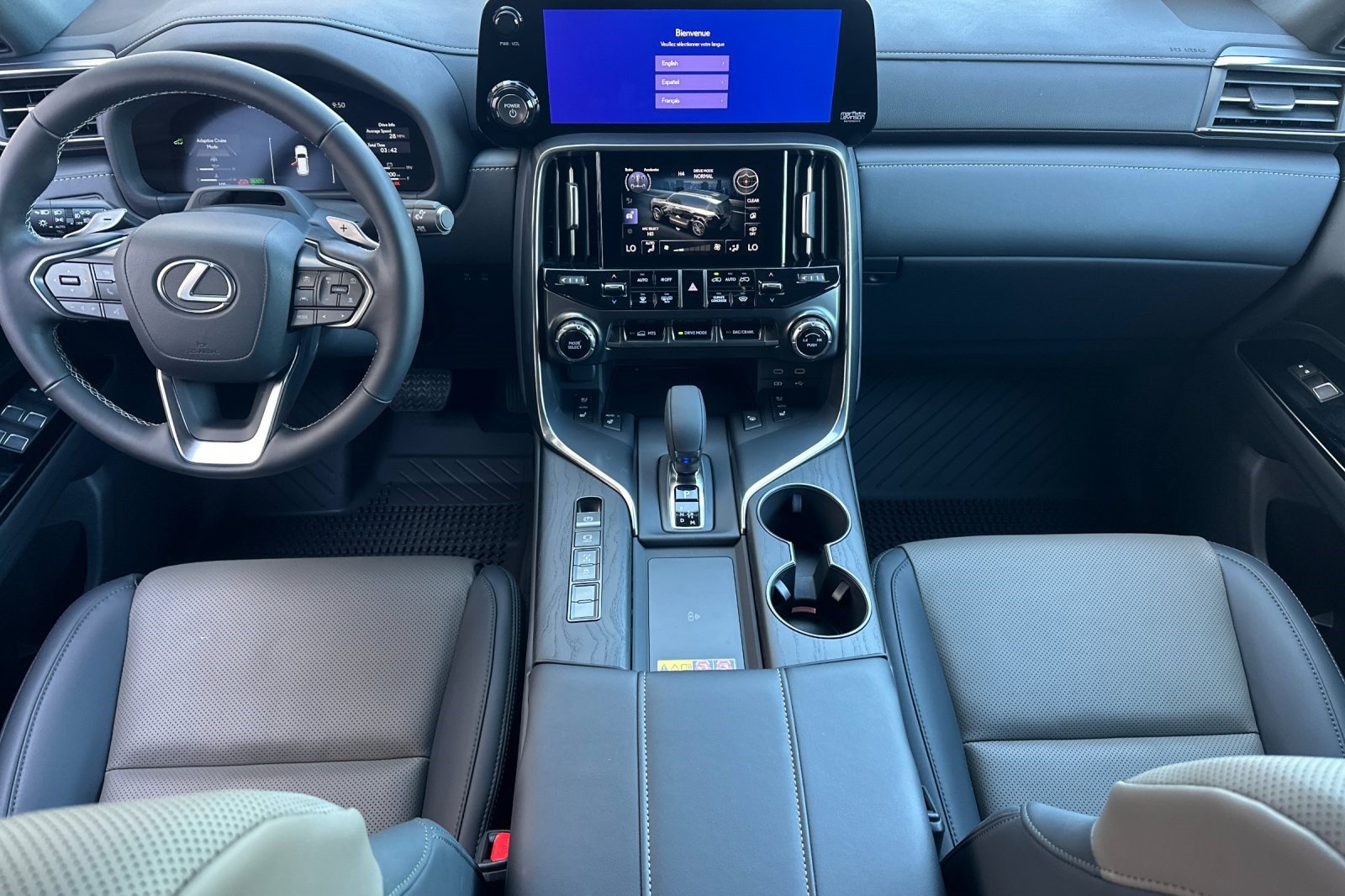 New 2026 Lexus LX 700h Overtrail AWD/4WD image 14