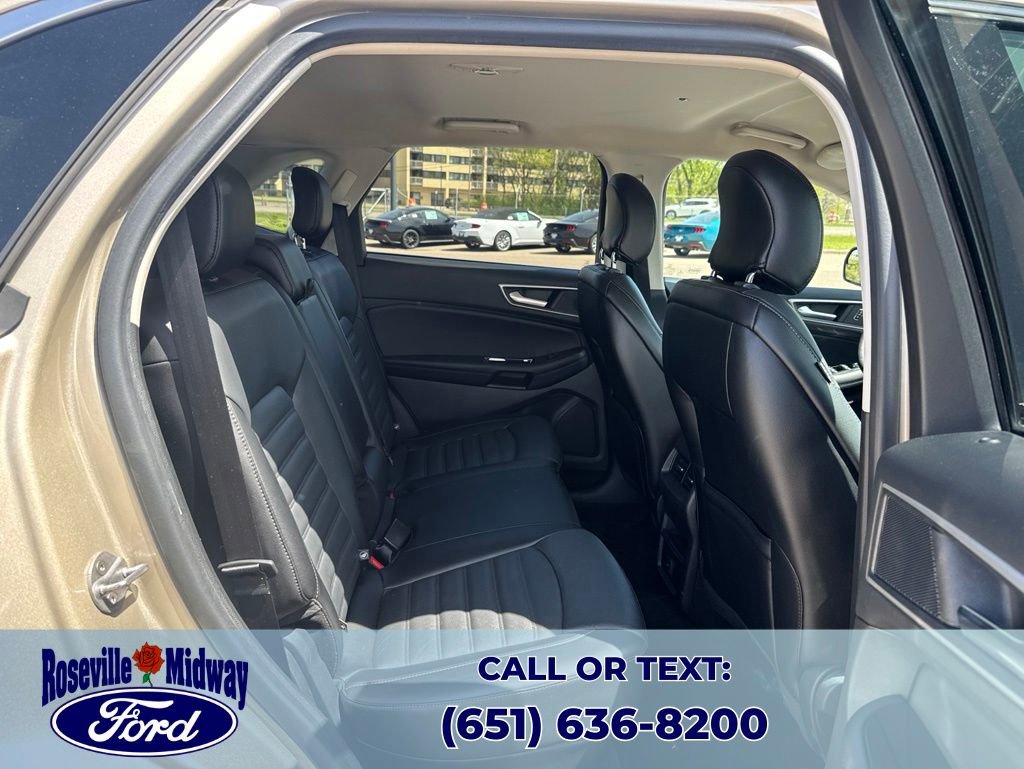 Used 2017 Ford Edge SEL w/ Equipment Group 201A AWD/4WD image 34