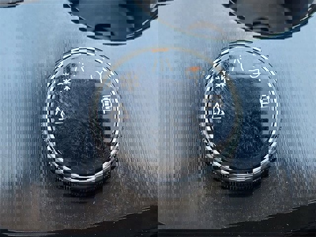 Used 2021 Nissan Rogue SV image 20