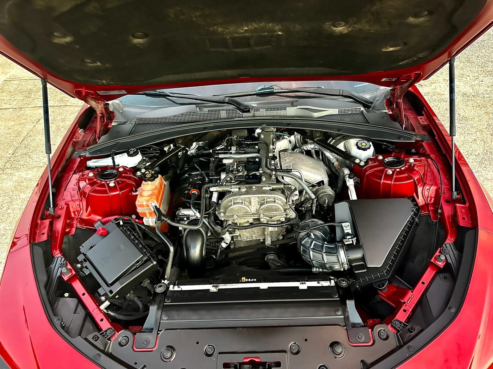 Used 2021 Chevrolet Camaro LS RWD image 26