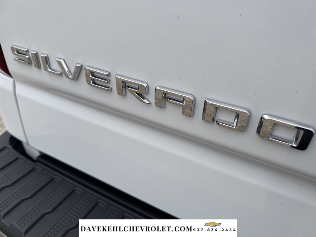 Used 2022 Chevrolet Silverado 1500 LTZ w/ LTZ Premium Package AWD/4WD image 40